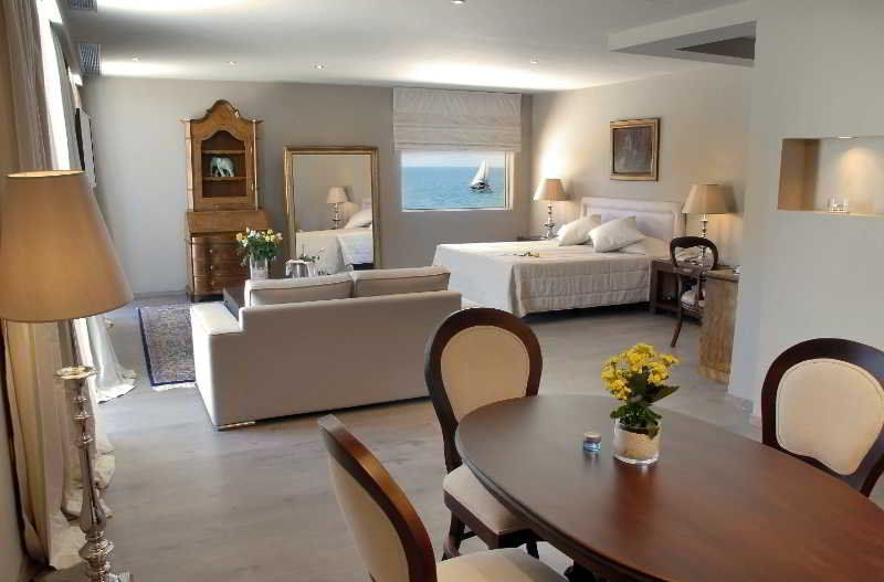 Corfu  Mayor Mon Repos Palace - Adults Only מראה חיצוני תמונה