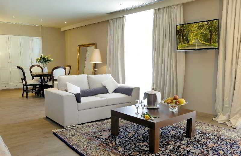 Corfu  Mayor Mon Repos Palace - Adults Only מראה חיצוני תמונה